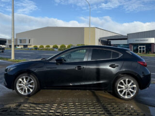 2013 Mazda Axela Sports 20S Touring L-PKG image 292363