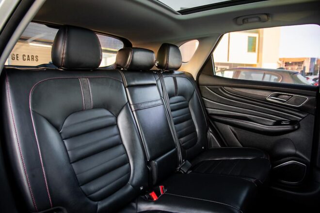 2022 Mg Hs 2.0PT/4WD/6AT Essence NZ New image 293801