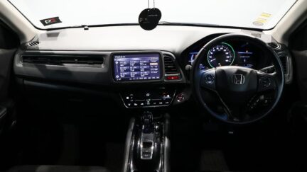 Honda Vezel Hybrid X image 314110