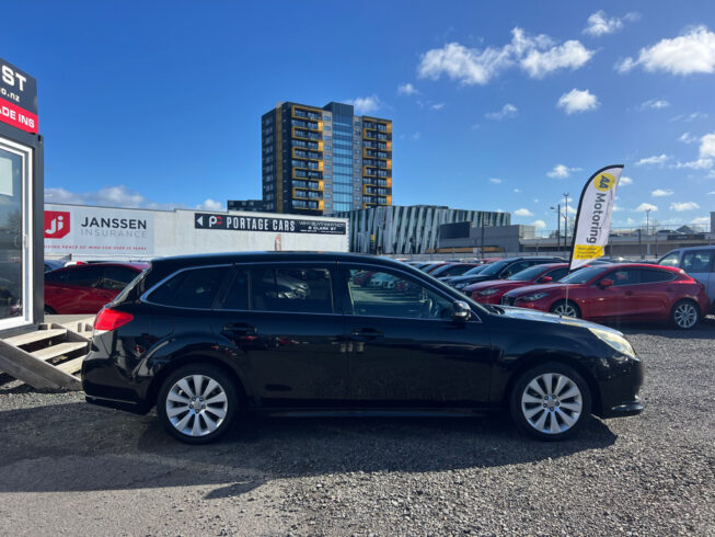 2010 Subaru Legacy Touring Wagon image 292989