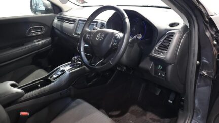 Honda Vezel Hybrid X image 305579