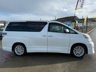2012 Toyota Vellfire 2.4Z – 8 Seater image 292087