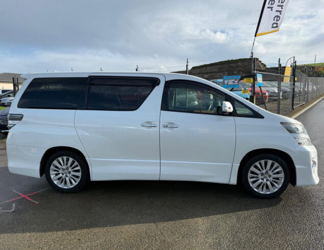 2012 Toyota Vellfire 2.4Z – 8 Seater image 292087