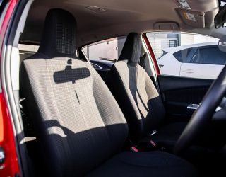 2015 Toyota Vitz F Model, Low KMS, Body kit I stop Wheel mags image 289015