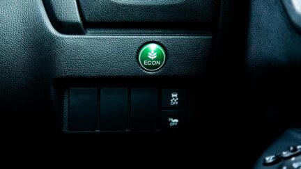 Honda Fit Hybrid L package image 289246