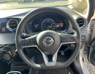 2017 Nissan Note e-Power X/ Low KMS image 287552