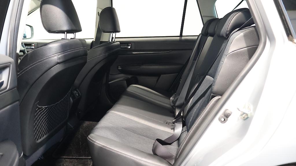 Subaru Legacy Touring Wagon 2.5i Eyesight B Sport G Package image 309585