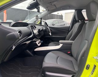 2016 Toyota Prius A Model, Low KMS, Heads up Display image 287769