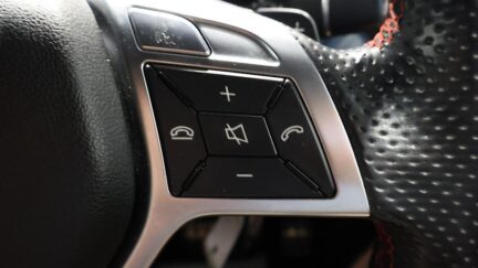 Mercedes-benz A 180 Sports, AMG Package, Black Roof image 318590