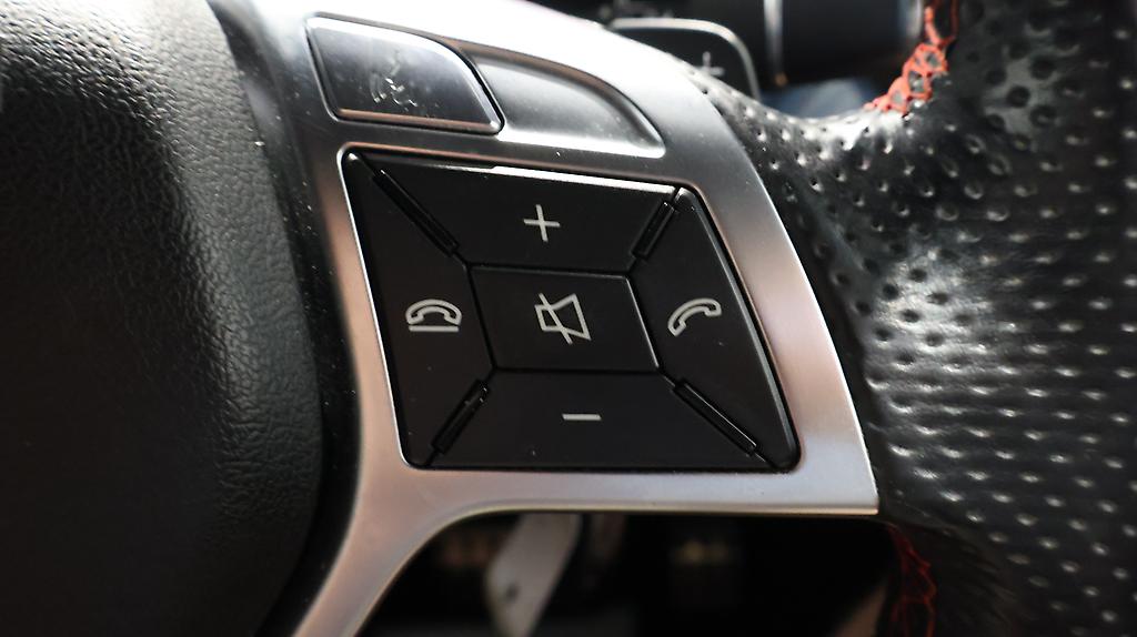 Mercedes-benz A 180 Sports, AMG Package, Black Roof image 318590