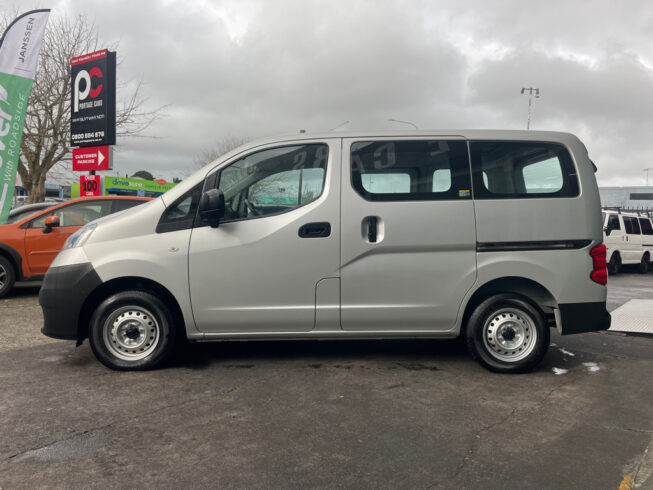 2021 Nissan Nv200 Like New, Small Van image 290125