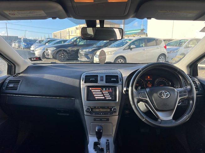 2012 Toyota Avensis Wagon Xi, Push Start, Paddle Shift image 288335