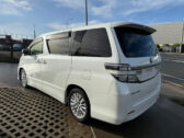2012 Toyota Vellfire 2.4Z – 8 Seater image 292088