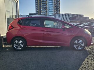 2014 Honda Fit Hybrid L Package image 293041