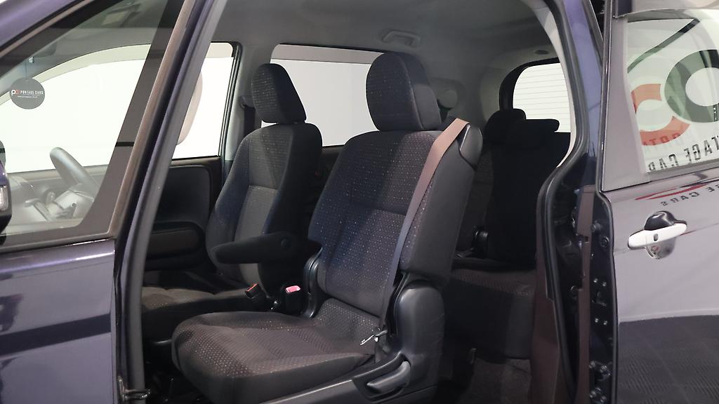 Toyota Spade F Model, Push Start, Power Sliding Door image 311630