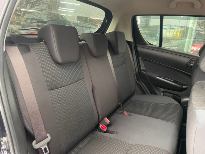 2016 Suzuki Swift XG Low KMs image 290866