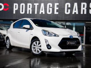 2015 Toyota Aqua Hybrid S Model, Push Start, Reverse Camera image 296649