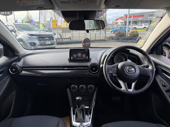 2015 Mazda Demio 13S image 295001