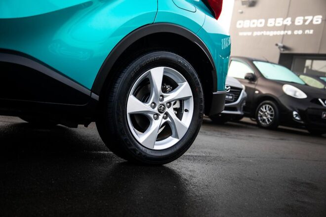 2018 Toyota C-hr S model, Push Start,Hybrid image 297386