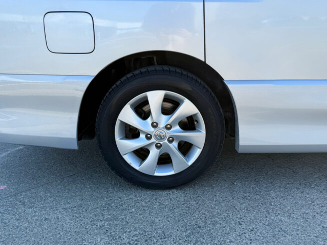 2012 Nissan Serena Highway Star Hybrid image 296762