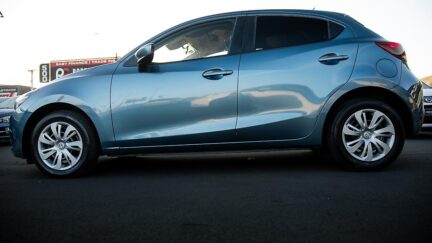 Mazda Demio S Model , Reverse Camera , Sky Active image 295206