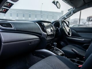 2018 Mitsubishi Triton DC GLSB 2.4D/4WD/5AT image 297442