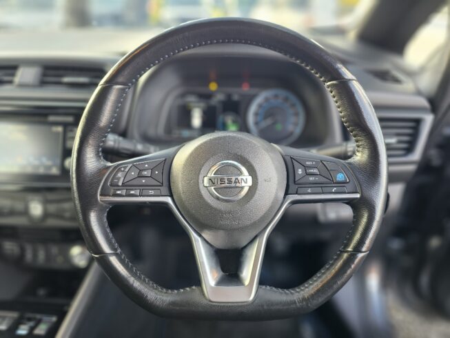 2018 Nissan Leaf X Model with Pro-Pilot **85.89% SOH image 297413