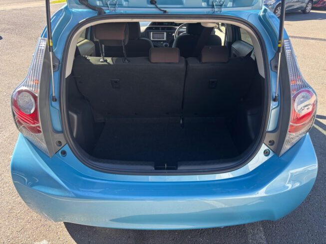 2013 Toyota Aqua G Model, Low KM image 296557