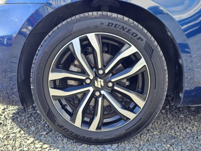 2015 Suzuki Swift SWIFT-STYLE Edition image 296160