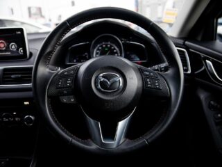 2014 Mazda Axela 20S Leather-PKG, Hybrid, Heated seats image 298107