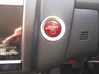 2016 Honda Fit Hybrid F-Package image 297966