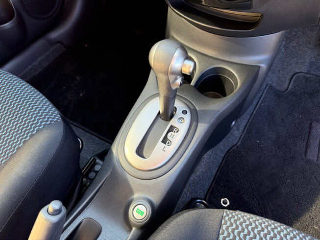 2016 Nissan Note X DIG-S, Super Low KMS image 296369