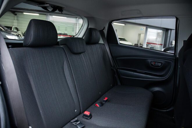 2014 Toyota Vitz F Model, Push Start, I stop Low KMs image 296051