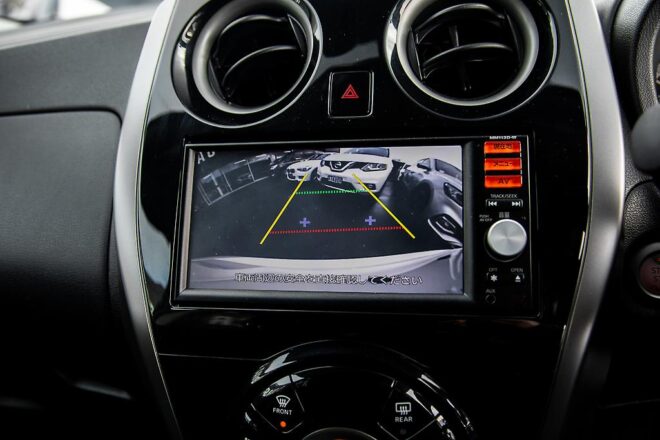 2014 Nissan Note Aero Style Emergency Barke Package image 294823