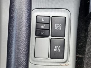 2013 Toyota Aqua S Model. Low KMS image 295905