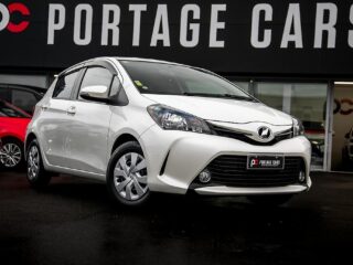 2014 Toyota Vitz F Model, Push Start, I stop Low KMs image 296042