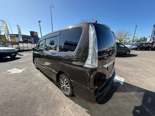 2014 Nissan Serena Hybrid Highway Star S-Hybrid image 297760