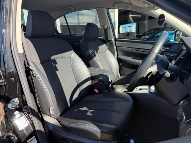 2013 Subaru Legacy B4 B Sport Eyesight image 296251