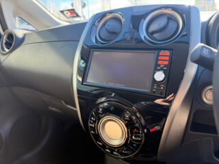 2016 Nissan Note X DIG-S, Super Low KMS image 296370