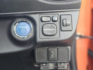 2012 Toyota Aqua Push Button Start – Alloy Wheels image 296977