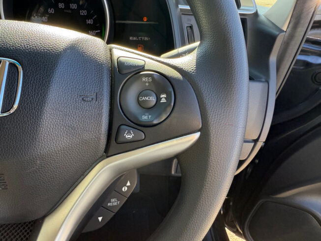 2018 Honda Fit Hybrid F image 297751