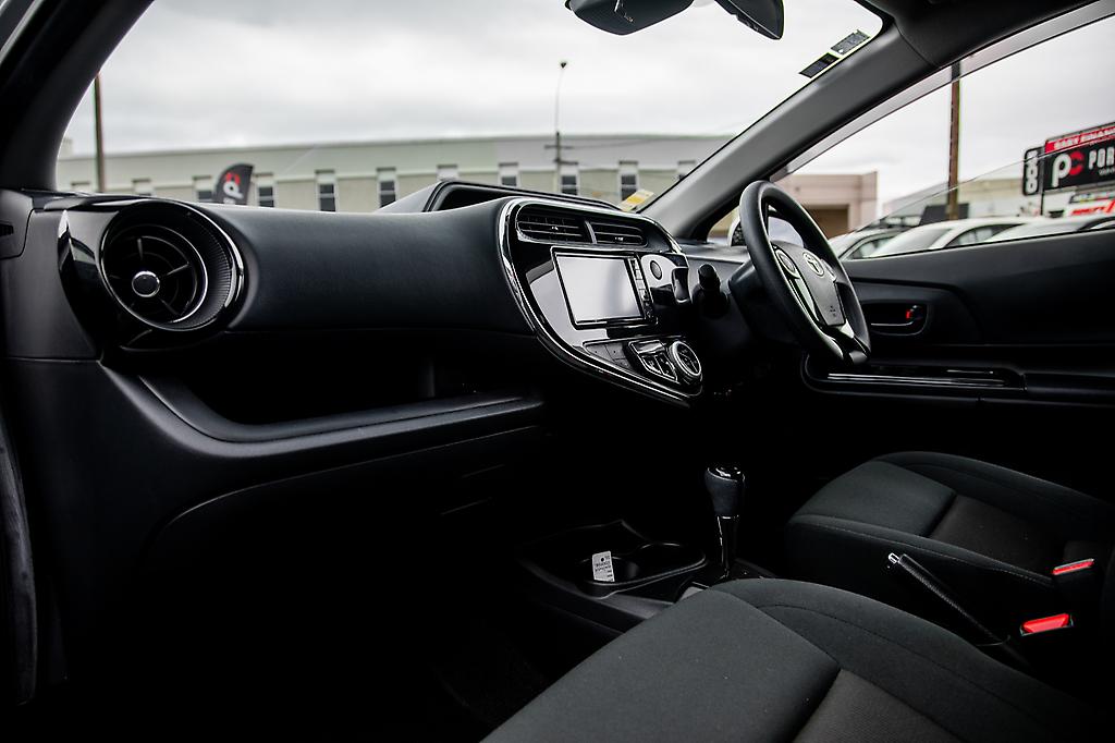 Toyota Aqua G Model, Parking Sensor image 296582