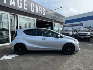 2016 Toyota Aqua Ecomonical Hybrid with Low KMs and Alloy Wheels image 295832