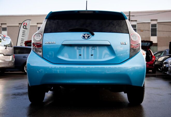 2012 Toyota Aqua S Model, Hybrid, Push start image 298148