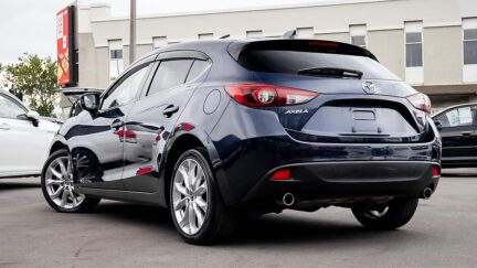 Mazda Axela 20S Touring Skyactiv image 316112