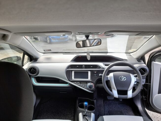 2015 Toyota Aqua Hybrid S Model, Push Start image 298077
