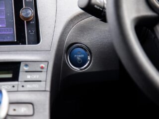 2013 Toyota Prius S model Hybrid, Push Start image 298180