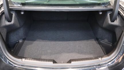 Mazda Atenza 20S – Great look in black image 317183