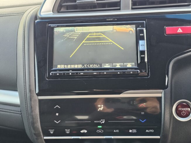 2014 Honda Fit Hybrid Hybrid L-package image 297376