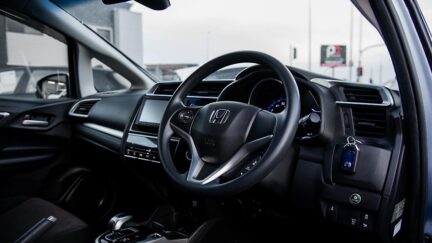 Honda Fit Hybrid F-Package, Heated Seats image 298124